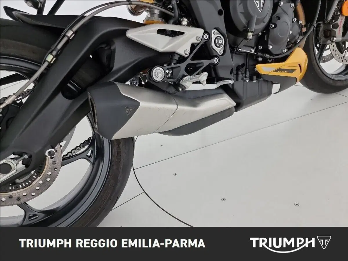 Triumph Street Triple 765 RS (2023 - 26) (21)