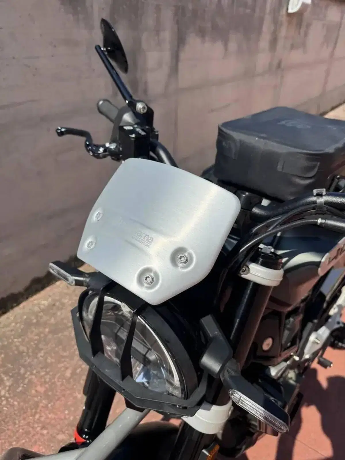 Husqvarna Svartpilen 401 (2020) (5)