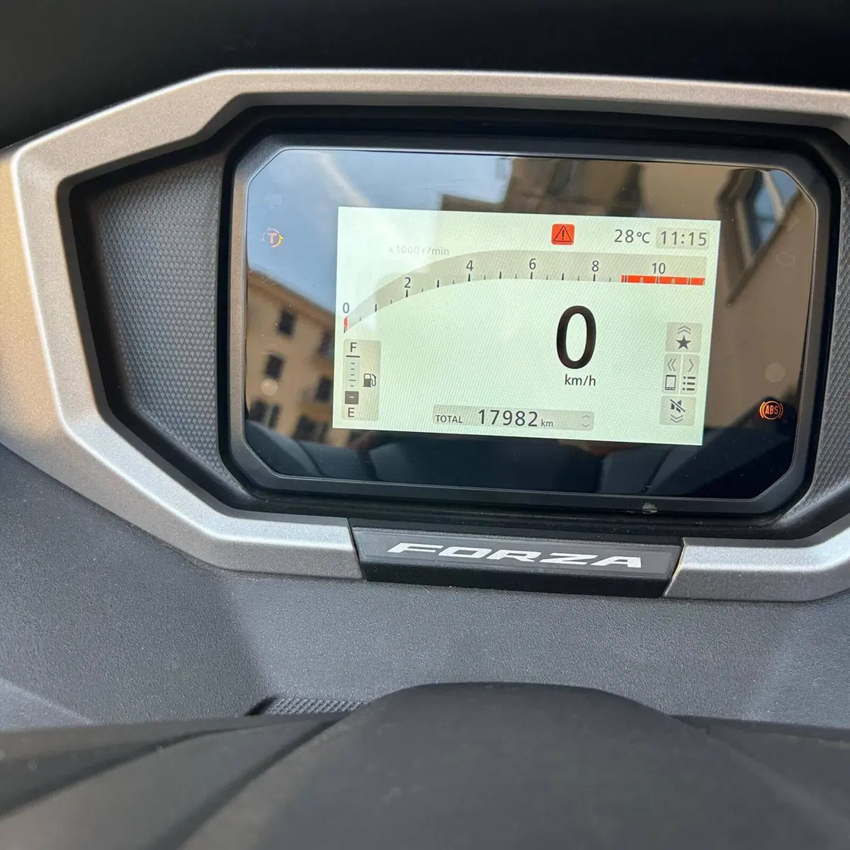 Honda Forza 350 (2025 - 26) (2)