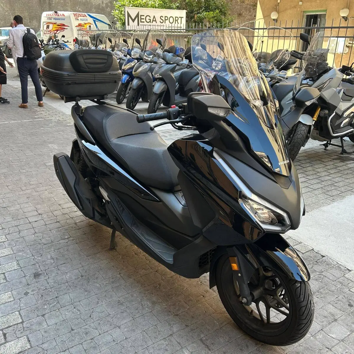 Honda Forza 350 (2025 - 26) (3)