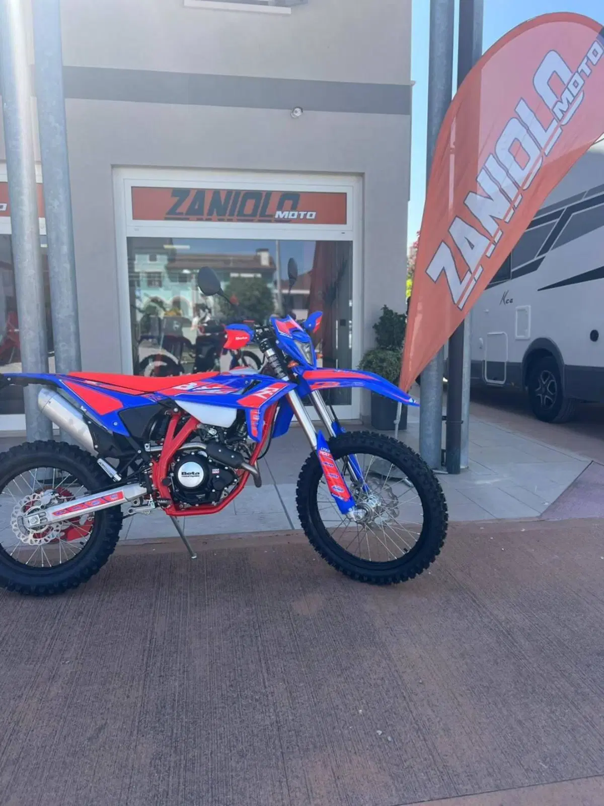 Betamotor RR 125 4T Enduro R (2024 - 26) (4)