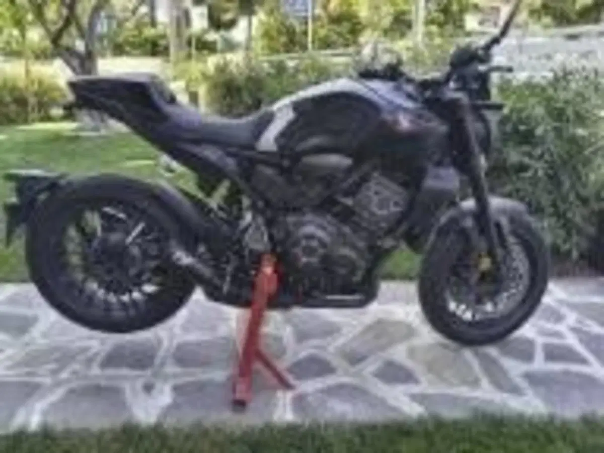 Honda CB 1000 R Black Edition (2021 - 25) (6)