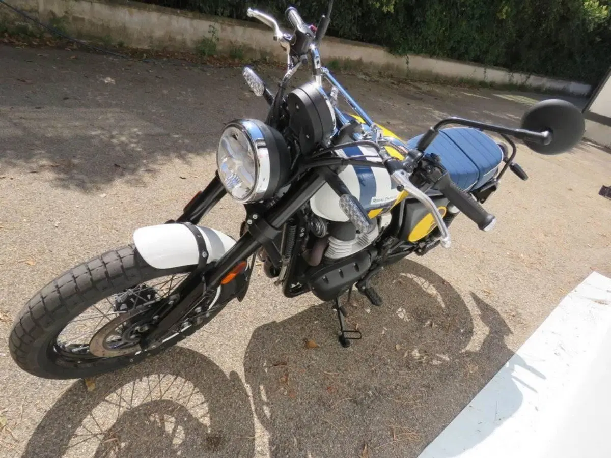 Royal Enfield Interceptor 650 (2021 - 26) (6)