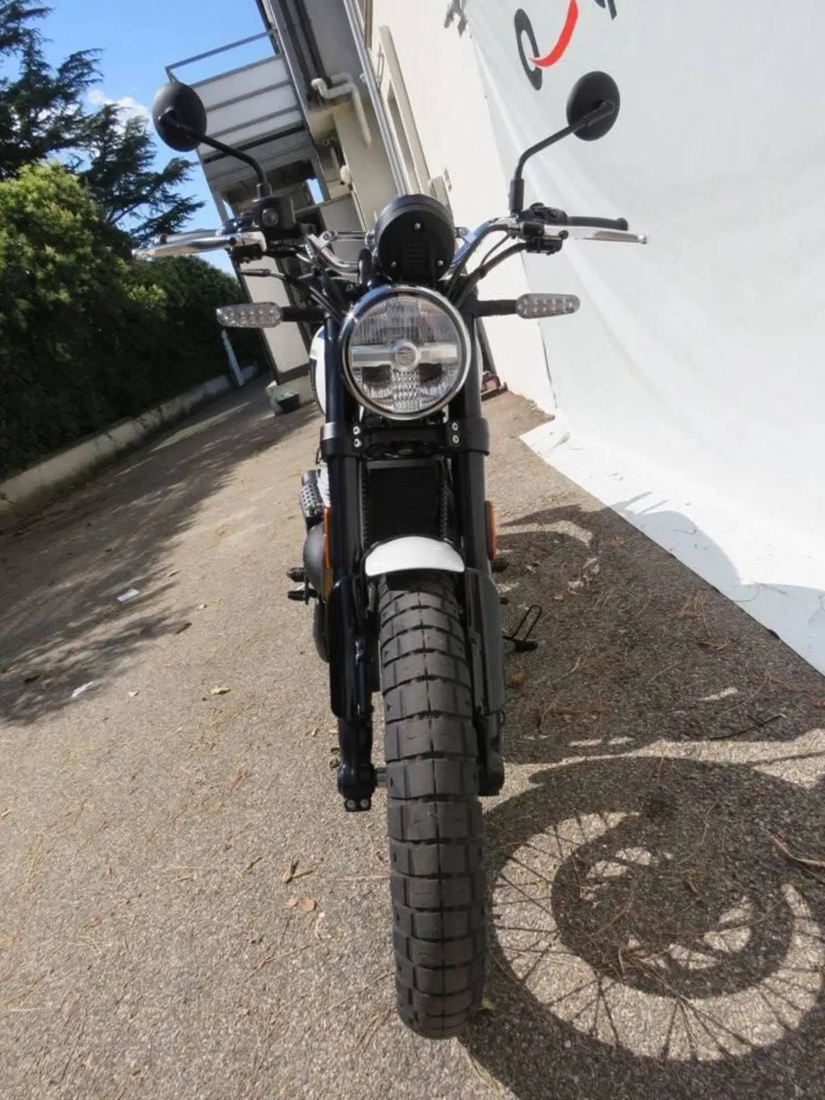 Royal Enfield Interceptor 650 (2021 - 26) (7)