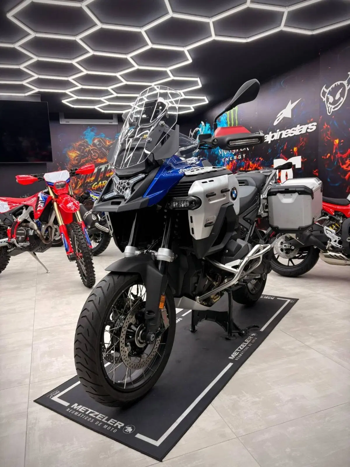 Bmw R 1300 GS Trophy (2023 - 26) (2)