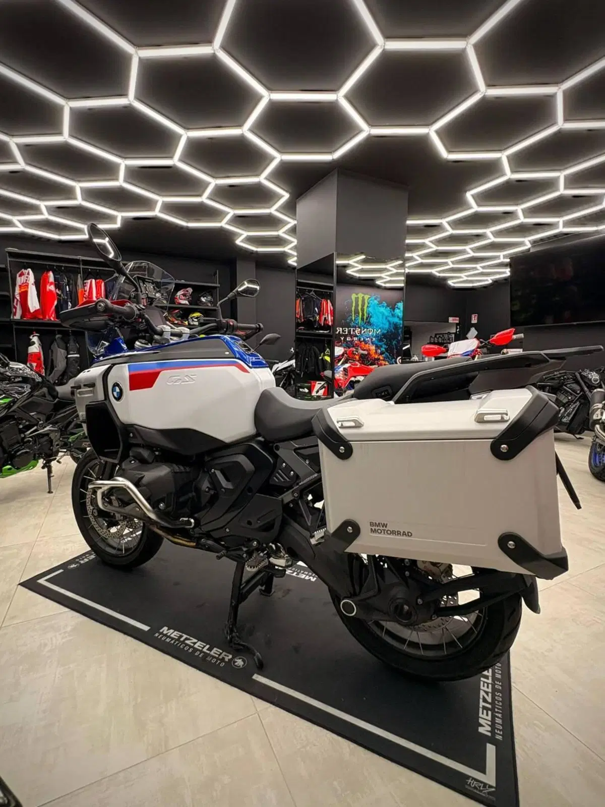 Bmw R 1300 GS Trophy (2023 - 26) (5)