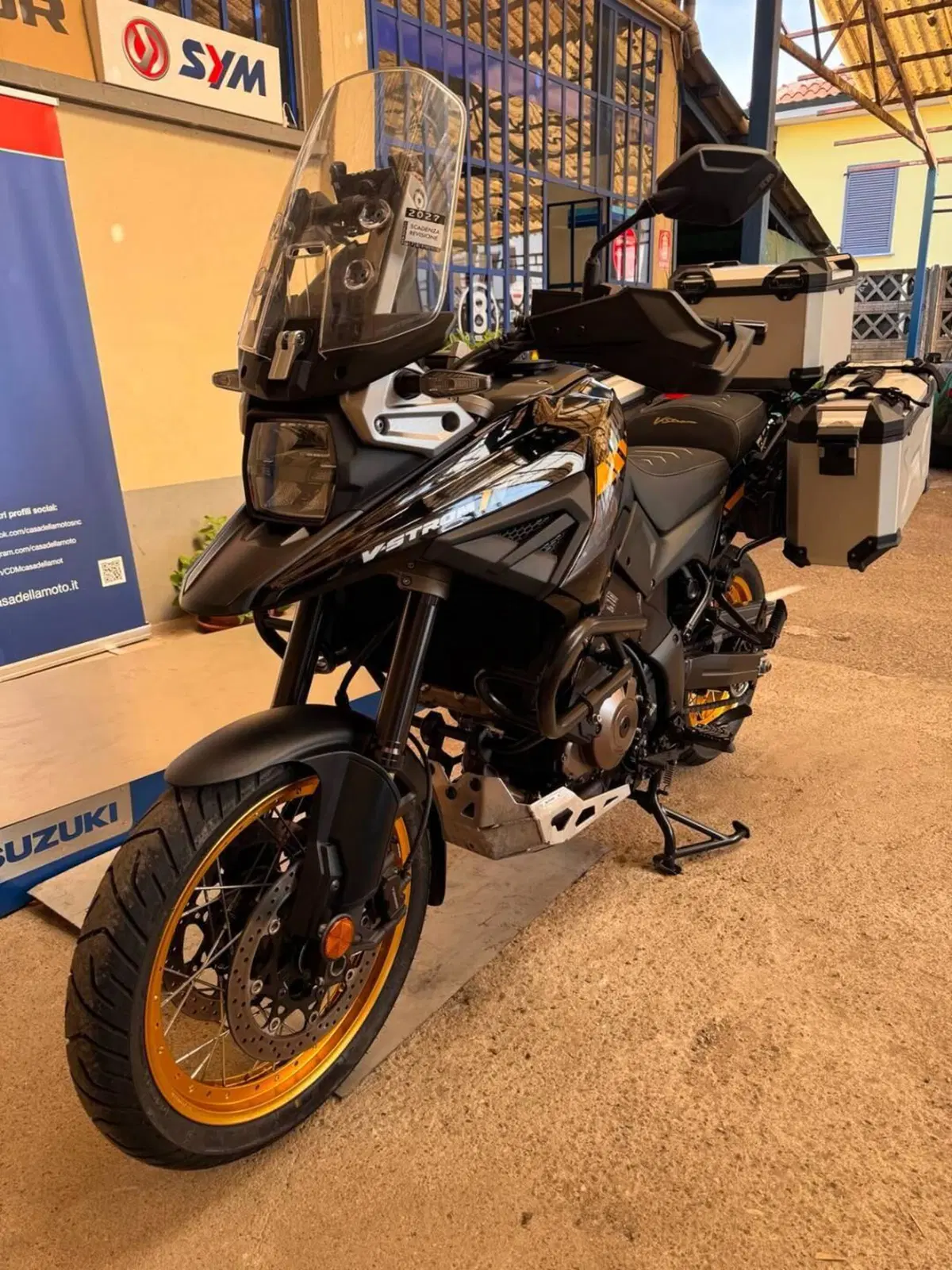 Suzuki V-Strom 1050XT Pro (2020 - 23) (10)