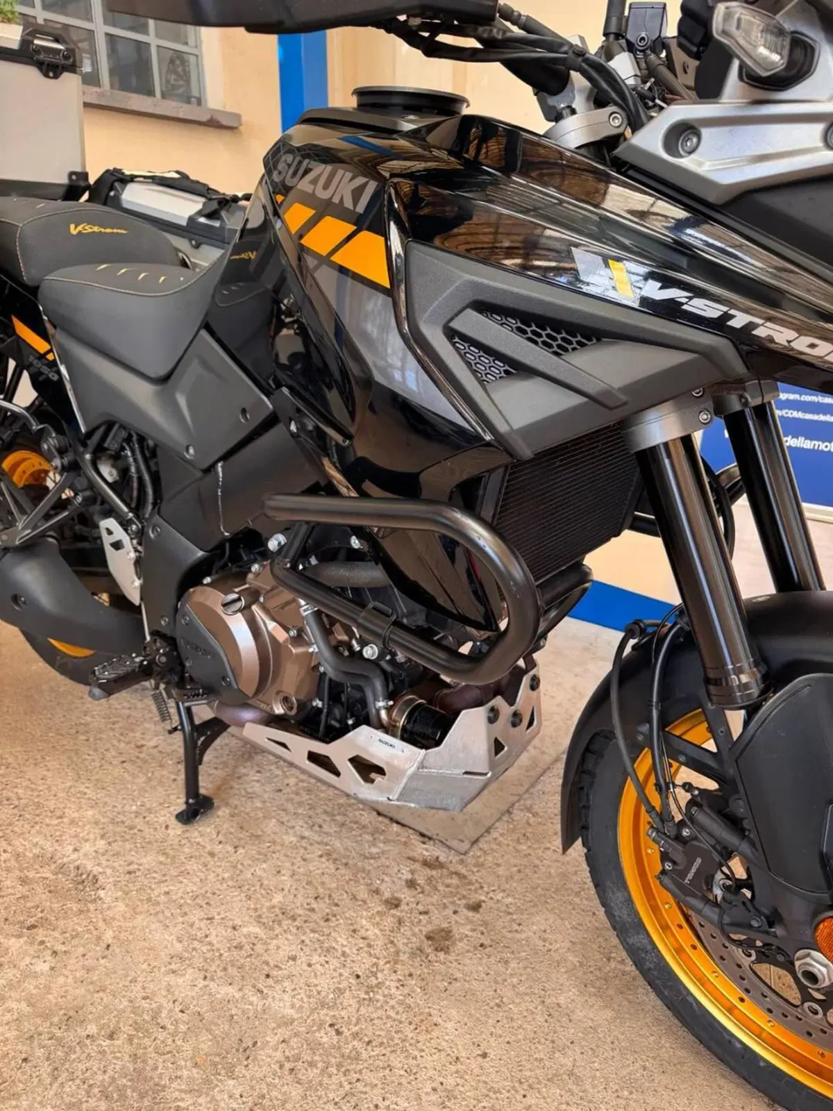 Suzuki V-Strom 1050XT Pro (2020 - 23) (5)