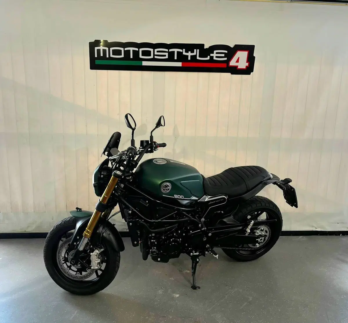 Benelli Leoncino 800 (2022 - 26) (2)