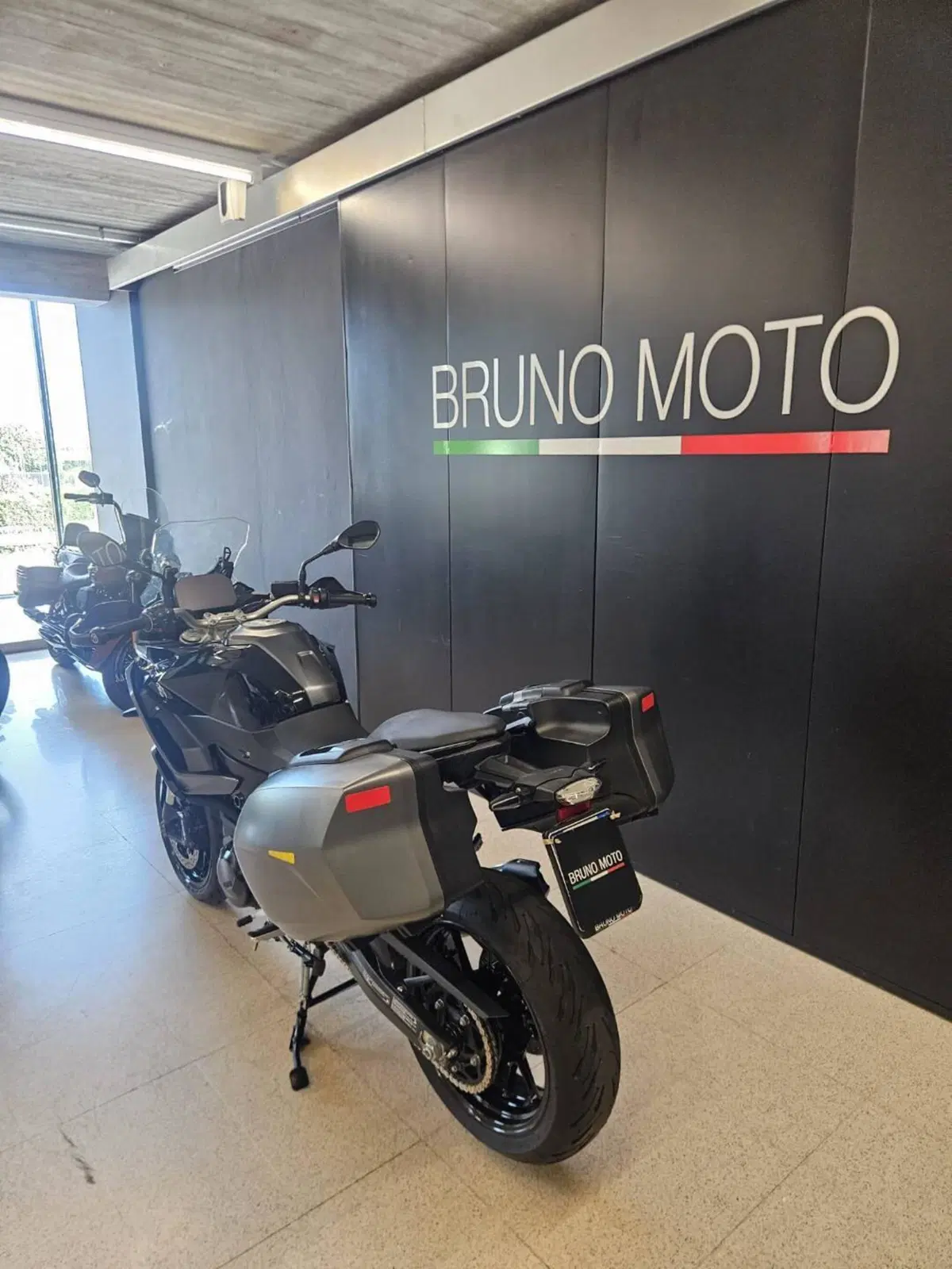 Bmw F 900 XR (2020 - 24) (2)