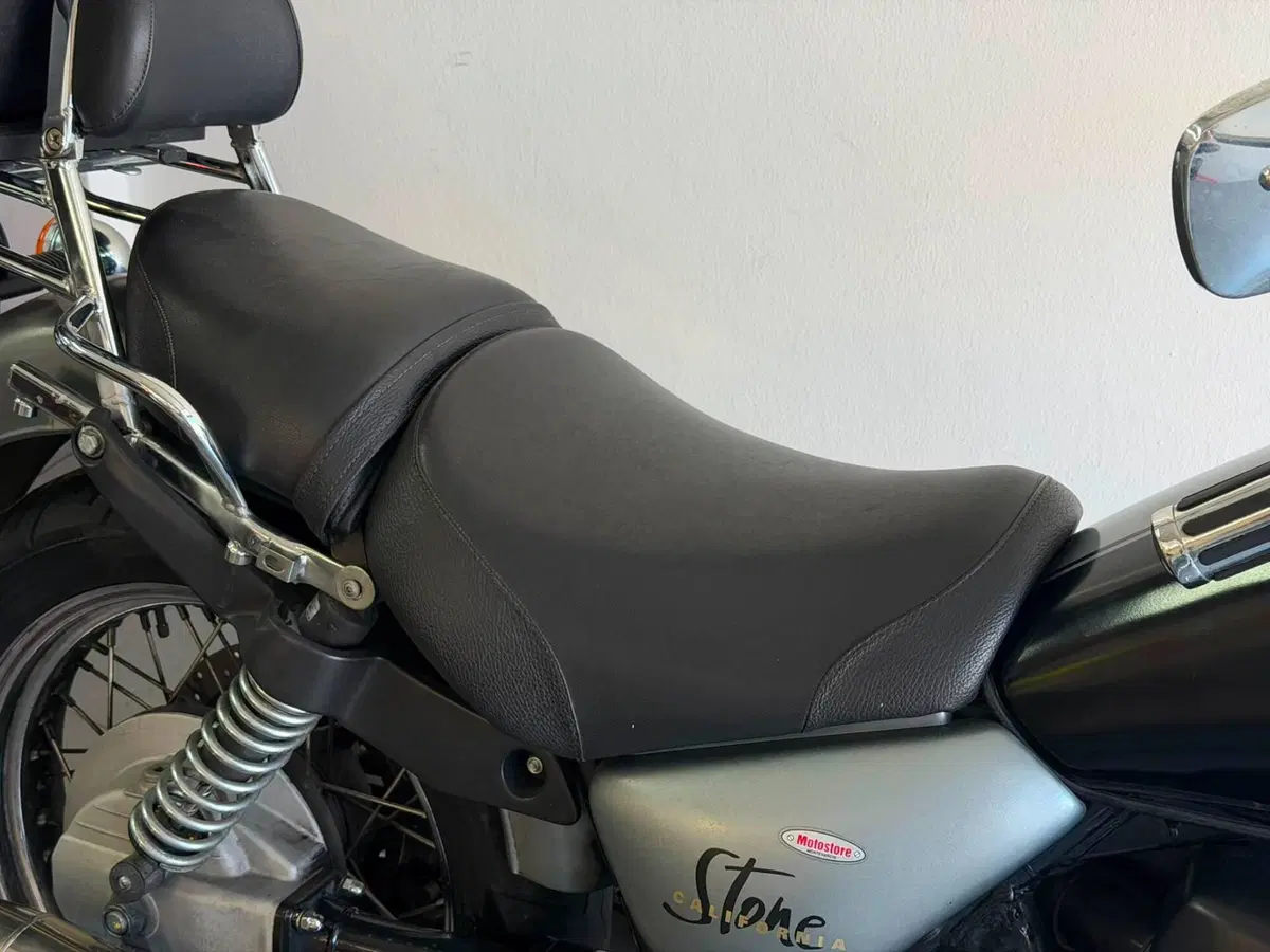 Moto Guzzi California Stone (2001 - 06) (6)