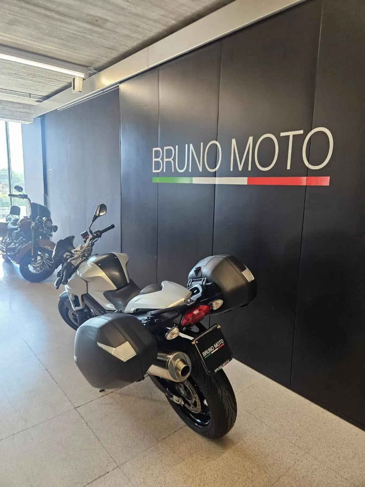 Bmw F 800 R (2012 - 14) (6)
