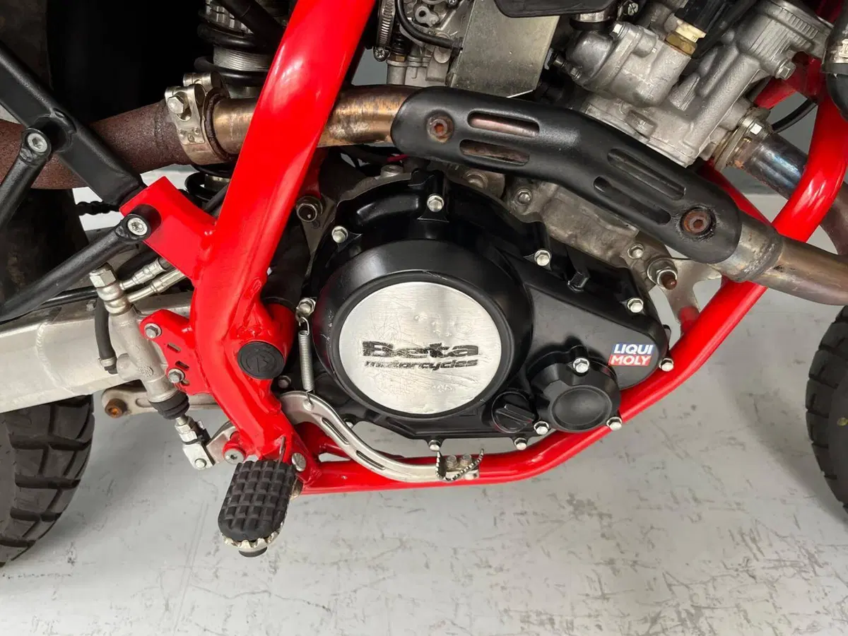 Betamotor RR 125 4T Enduro LC (2018 - 20) (7)