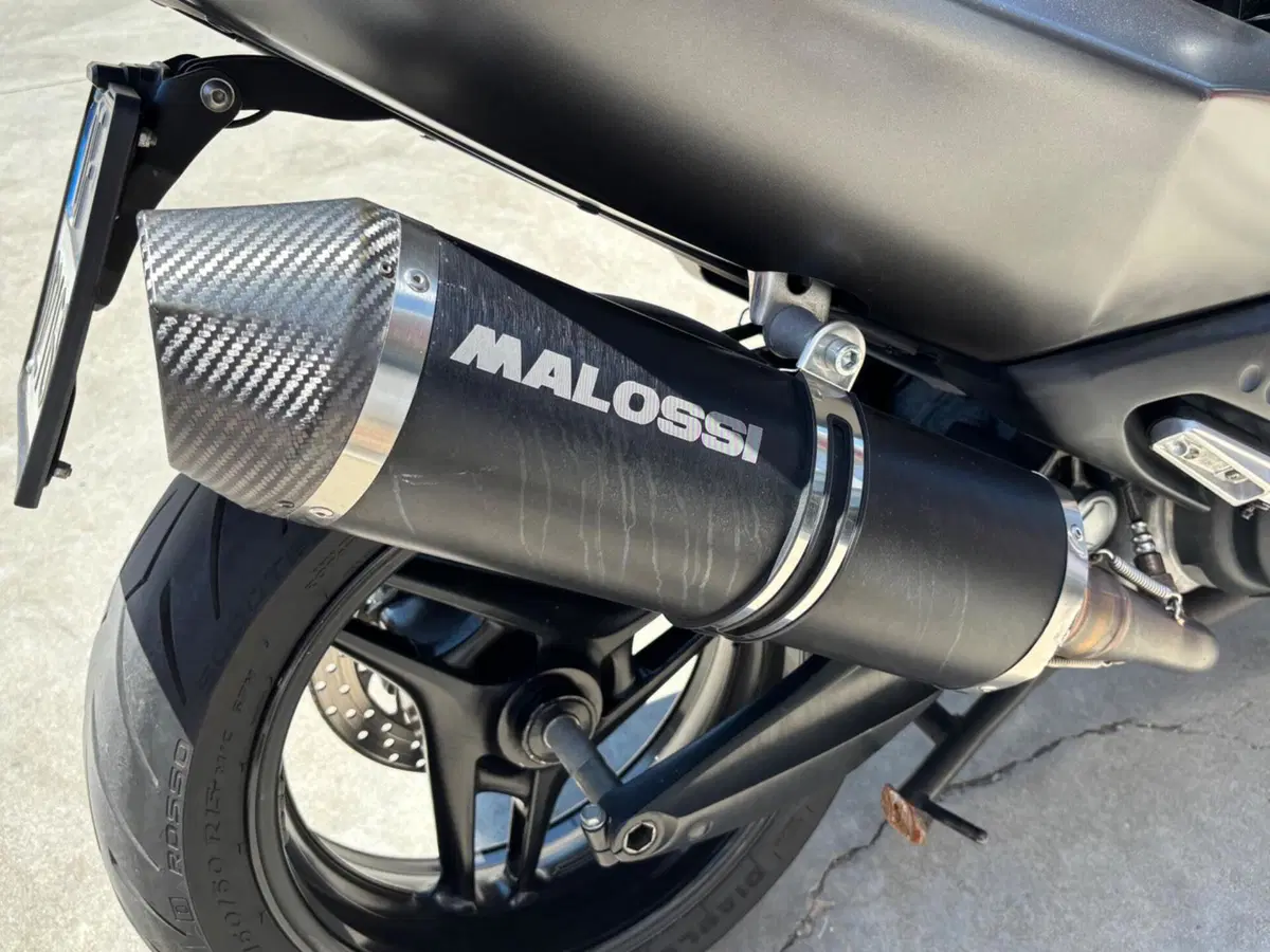 Yamaha T-Max 500 (2008 - 12) (11)