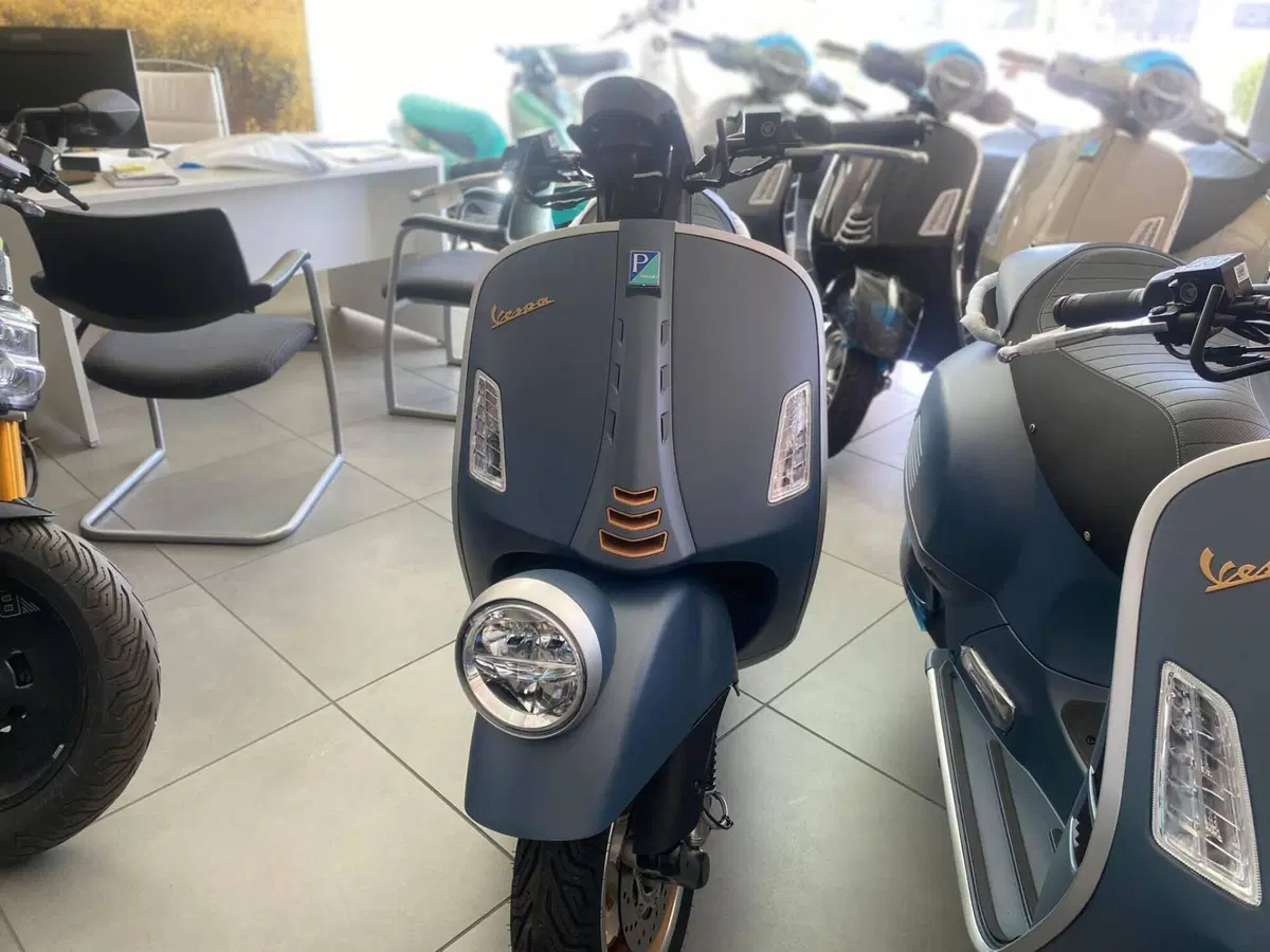 Vespa GTV 310 Officina 8 (2026) (4)