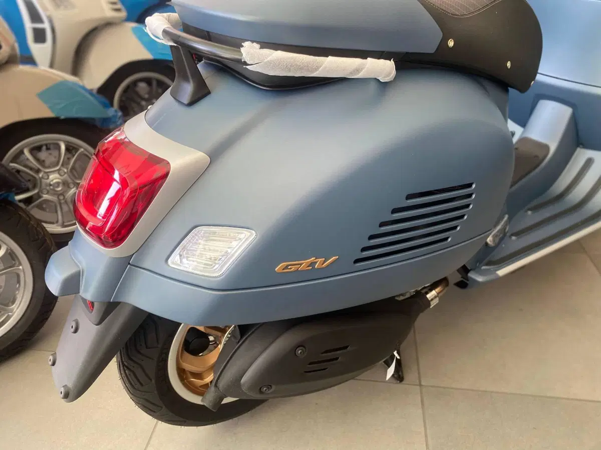 Vespa GTV 310 Officina 8 (2026) (8)