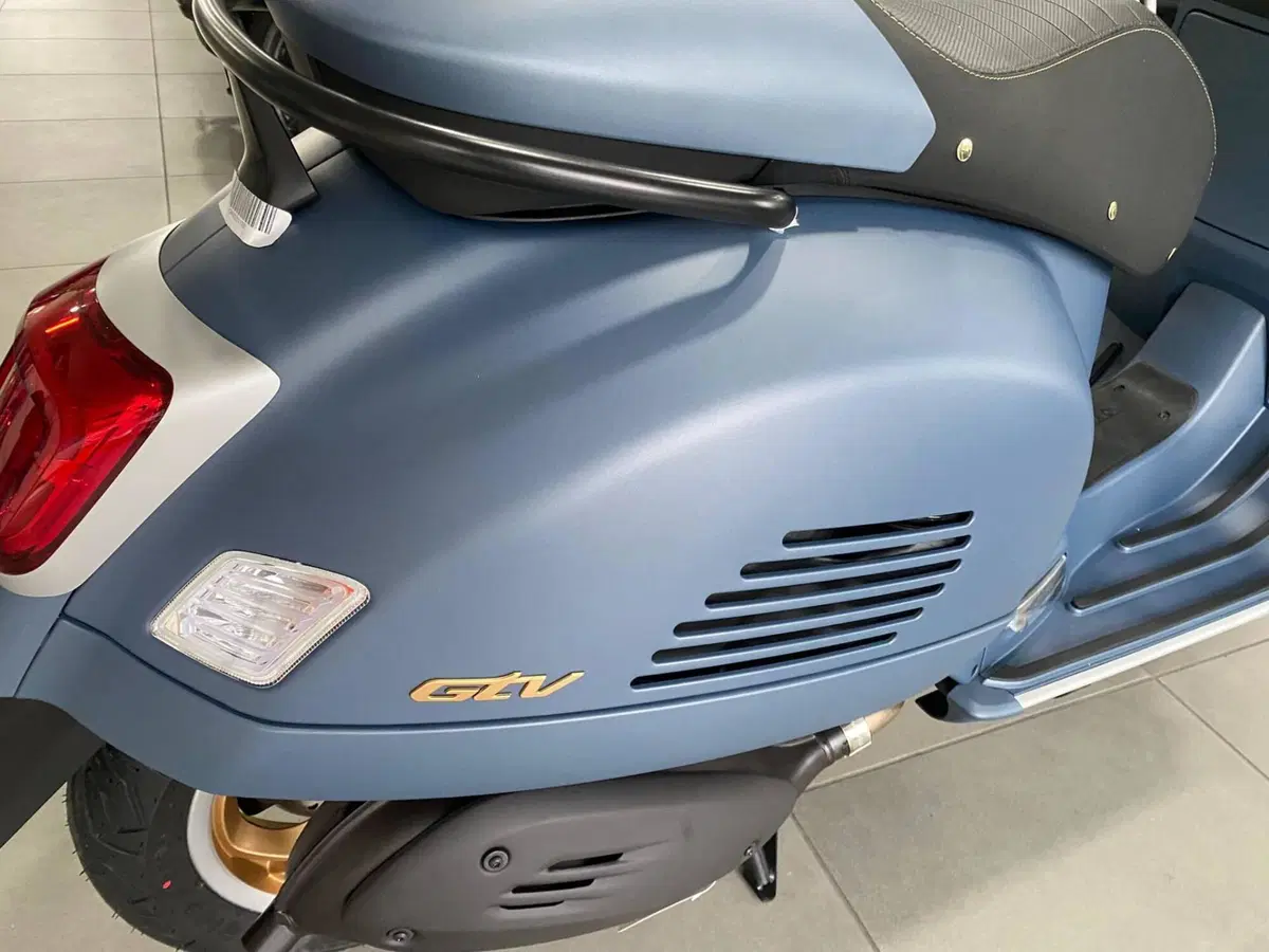 Vespa GTV 310 Officina 8 (2026) (11)