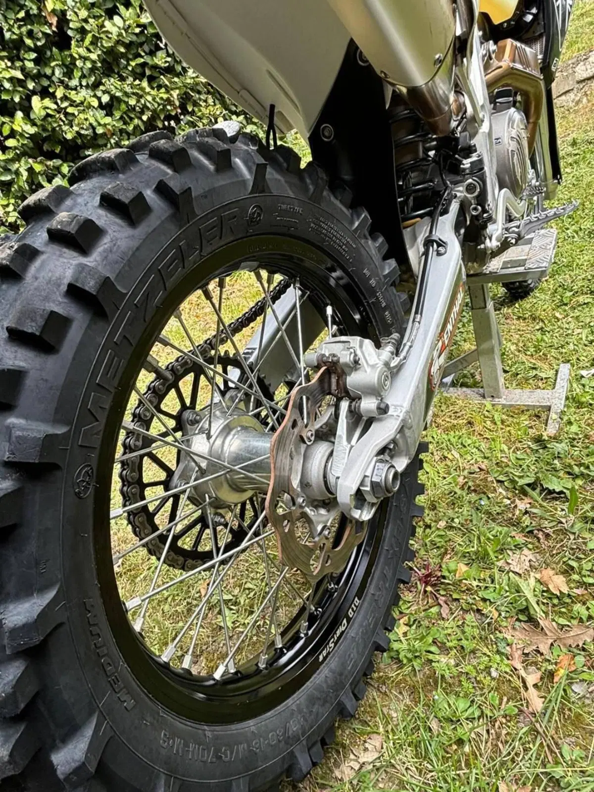 Triumph TF 250-E (2026) (3)