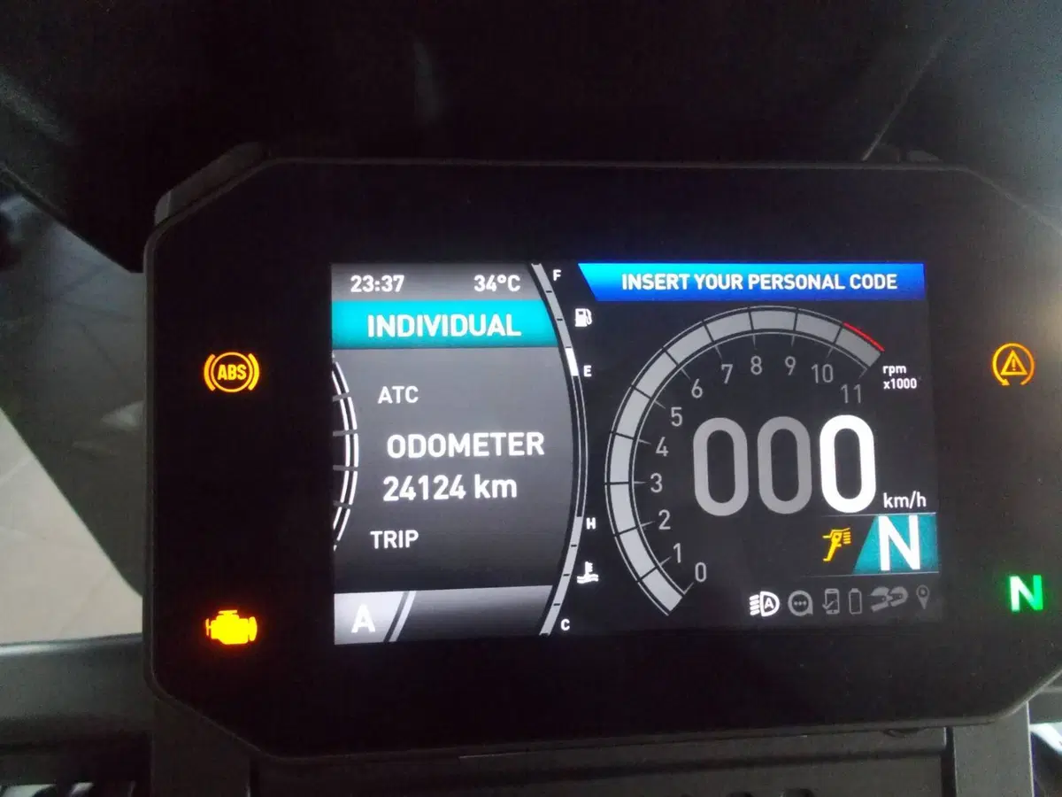 Aprilia Tuareg 660 (2022 - 24) (4)