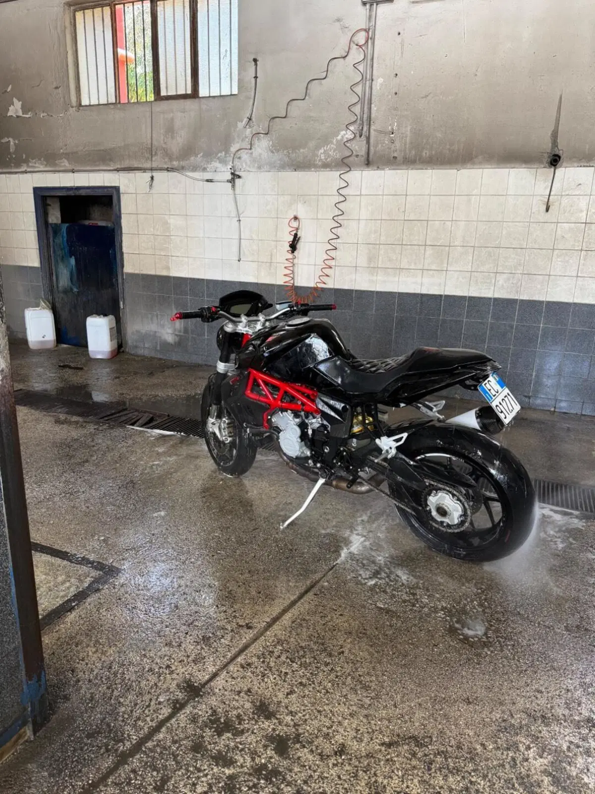MV Agusta Brutale 800 EAS ABS (2016 - 19) (4)