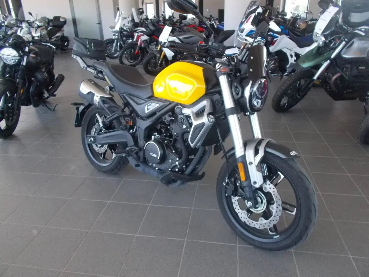 Voge Trofeo 350AC (2022 - 26)