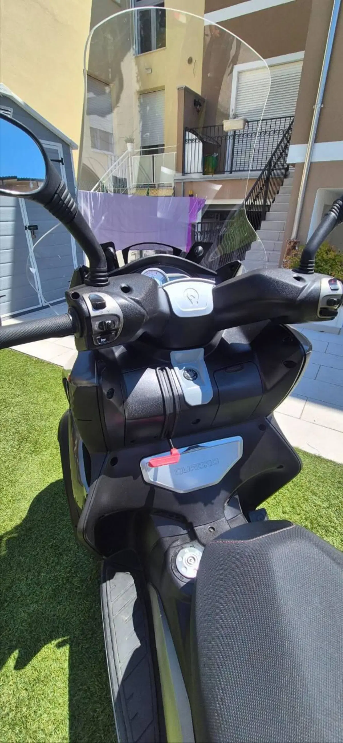 Quadro 350D (2010 - 14) (7)