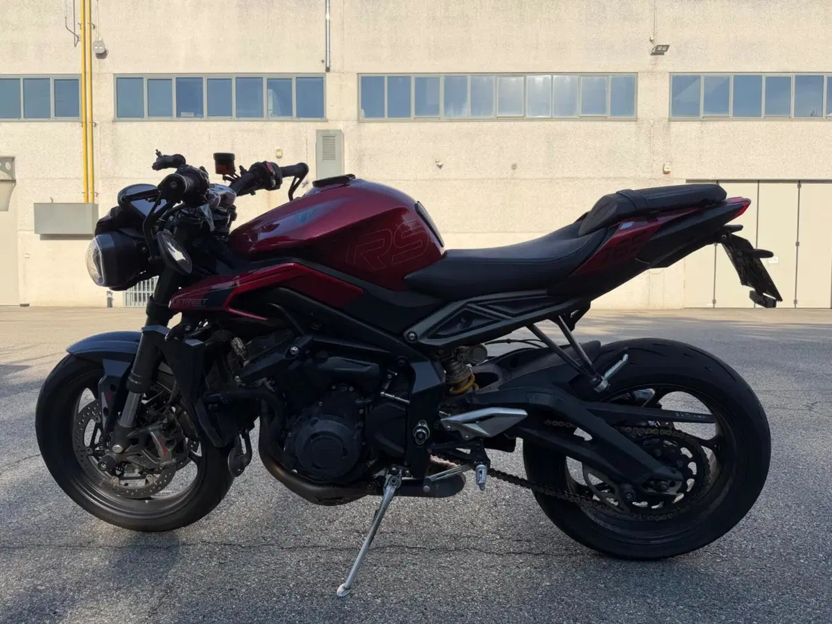 Triumph Street Triple 765 RS (2023 - 26) (6)