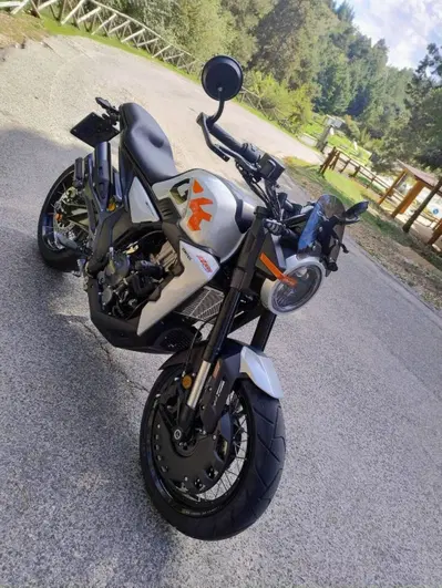Zontes ZT350-GK (2022 - 26) usata