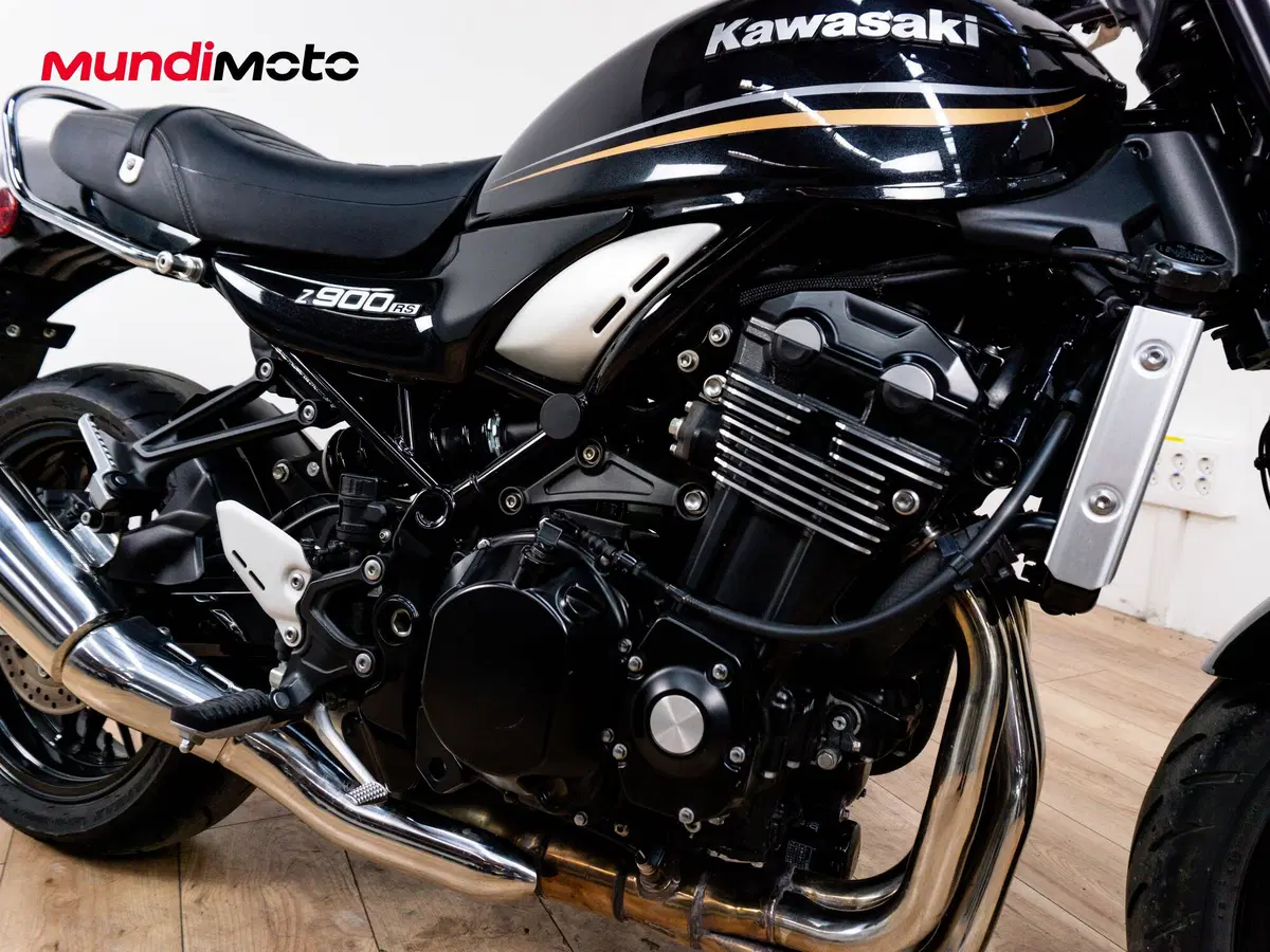 Kawasaki Z 900 RS (2021) (5)