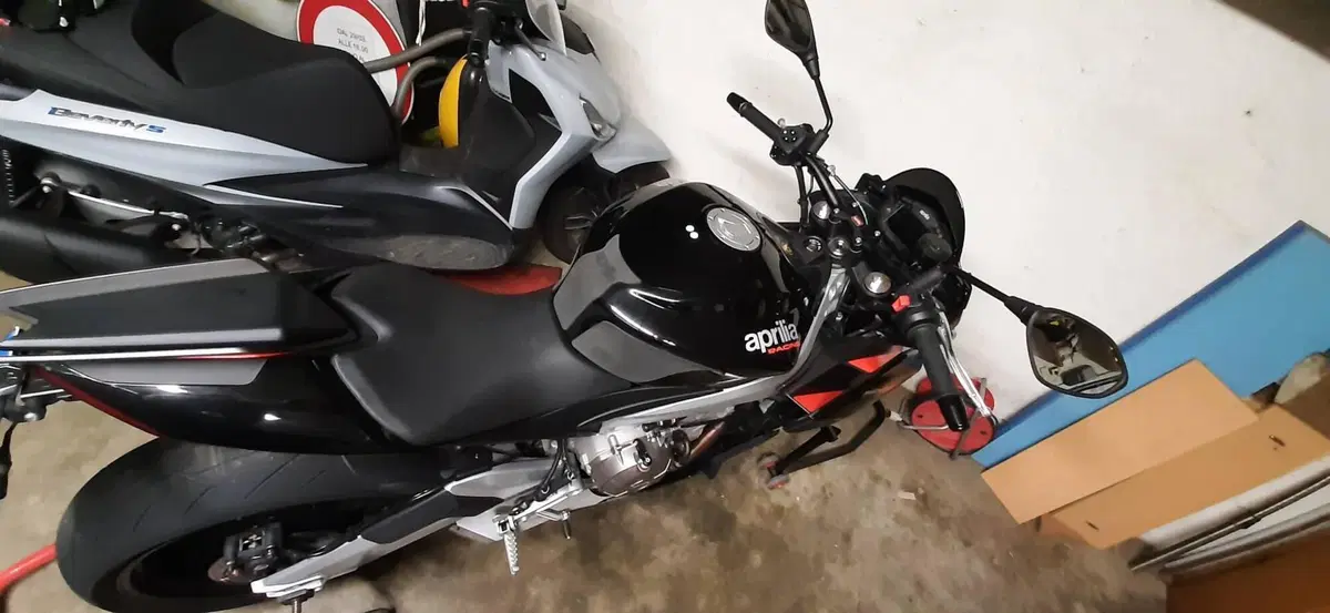 Aprilia Tuono 660 Factory (2022 - 24) (4)