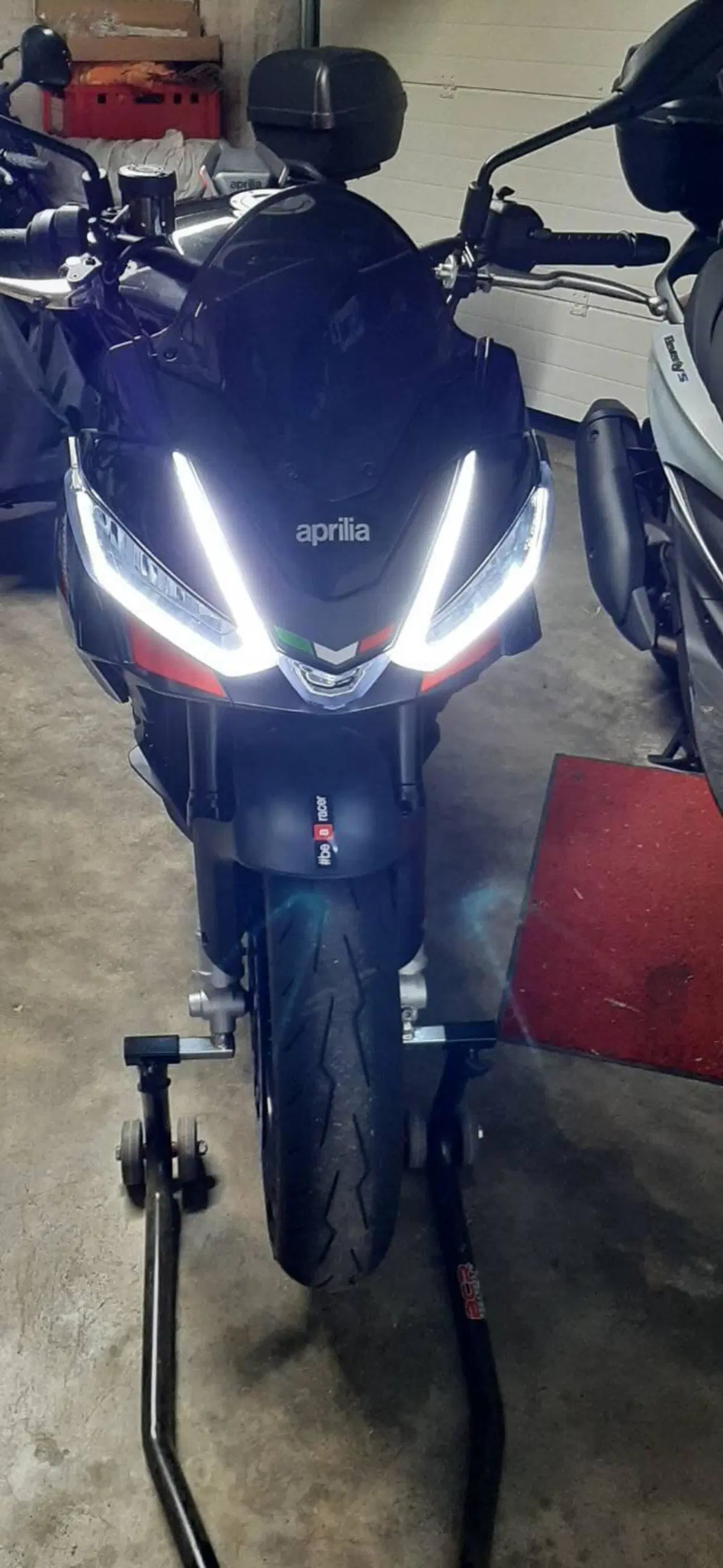 Aprilia Tuono 660 Factory (2022 - 24) (6)