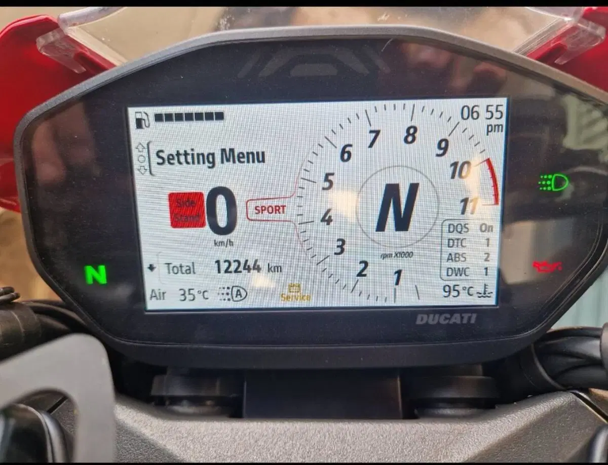 Ducati Monster 937 + (2021 - 25) (11)