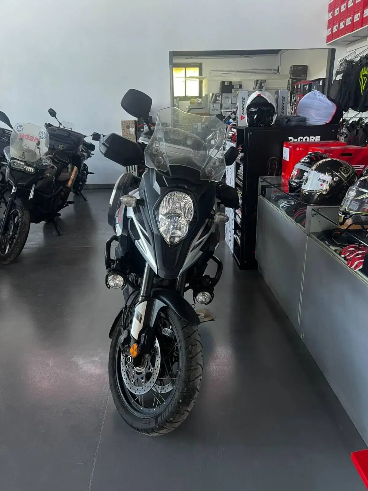 Suzuki V-Strom 1000XT (2017 - 20) (2)