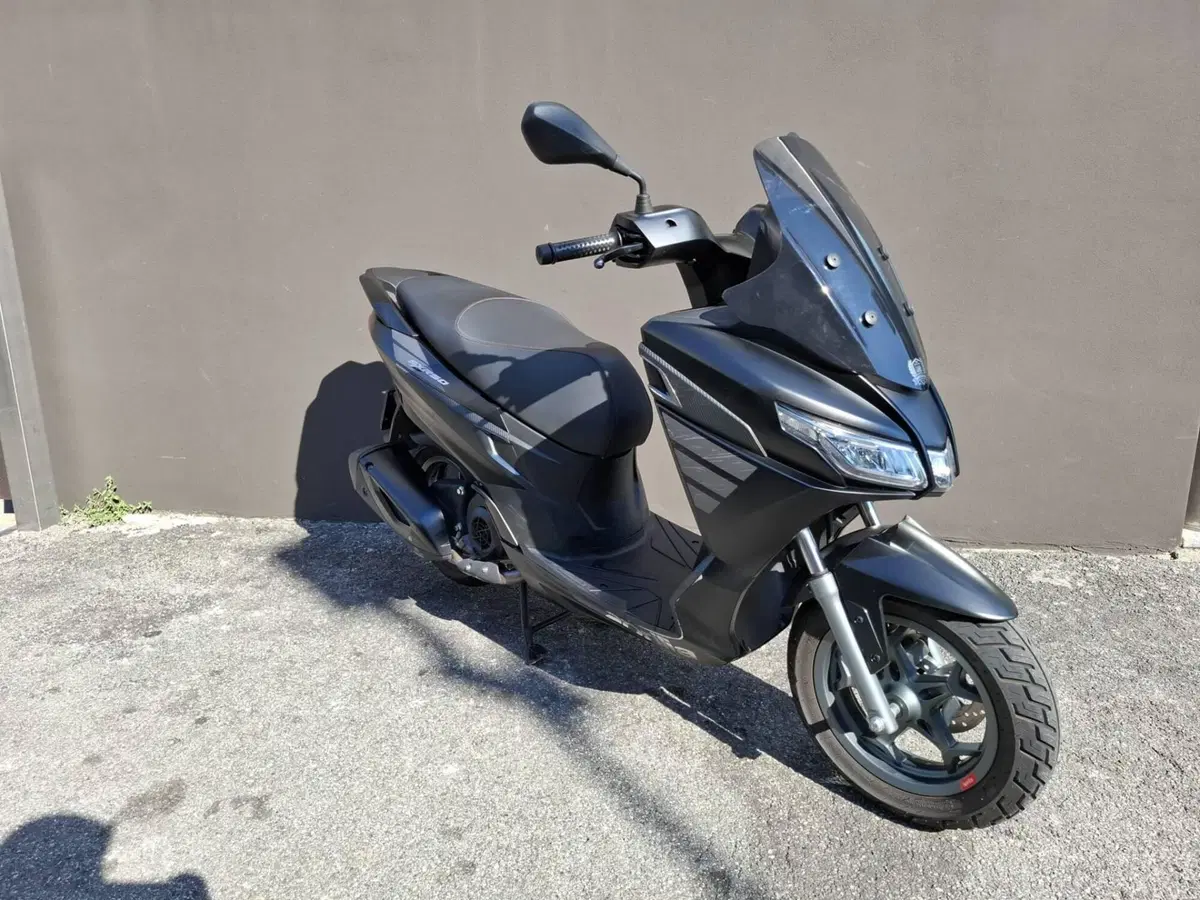 Aprilia SXR 50 (2021 - 26)