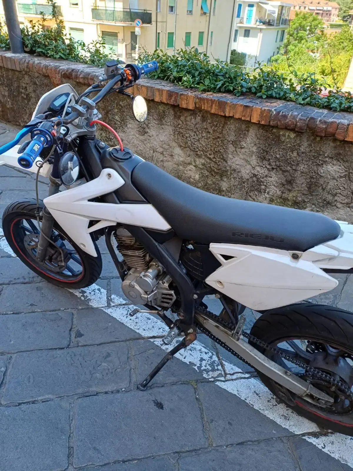 Rieju Marathon 125 Motard A.C. (2017 - 20) (6)