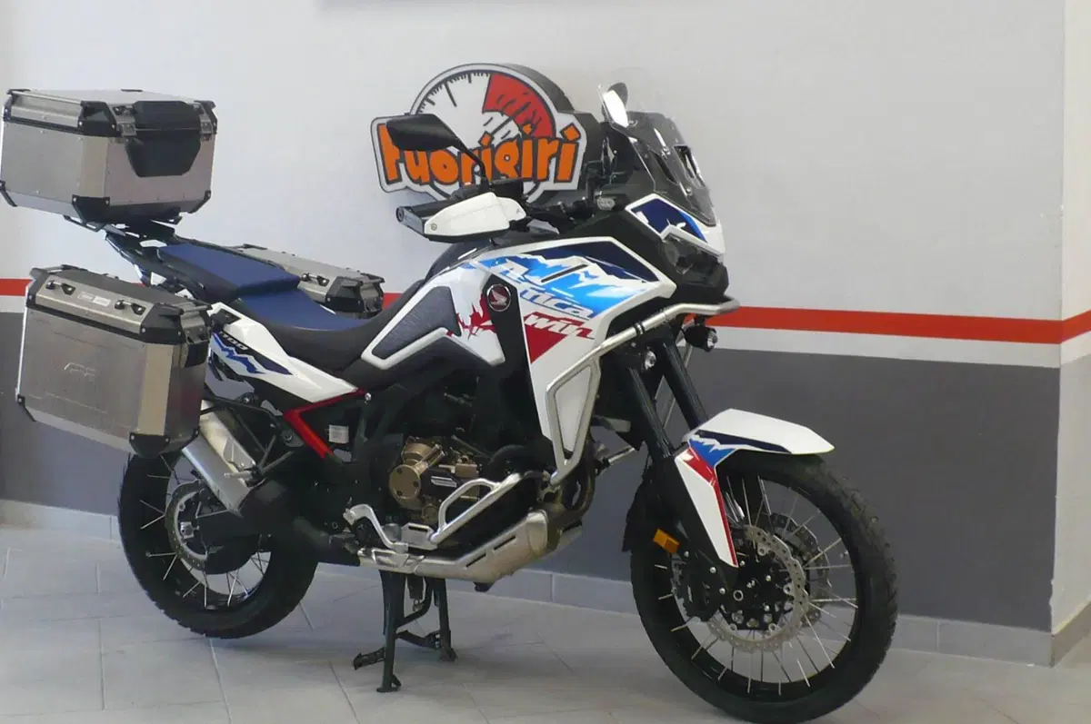 Honda Africa Twin CRF 1100L ES DCT (2024 - 26) (5)