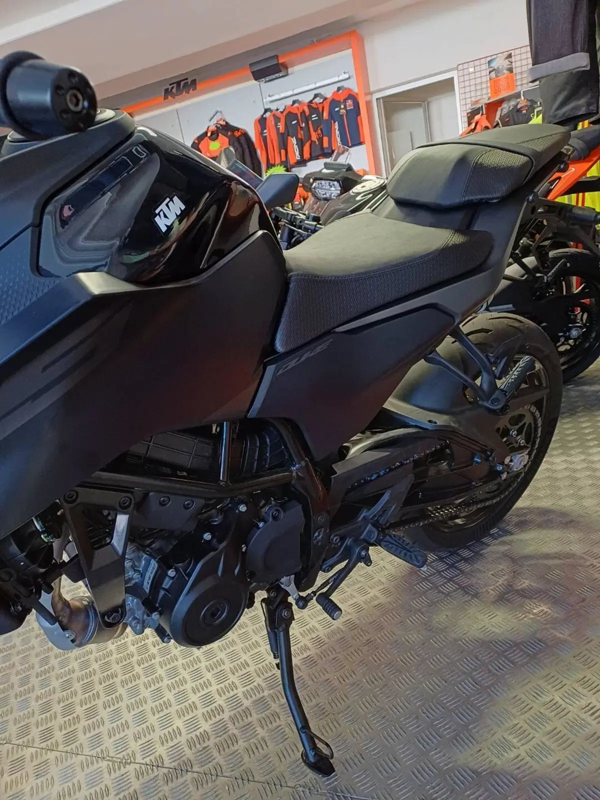 KTM 125 Duke (2026) (5)