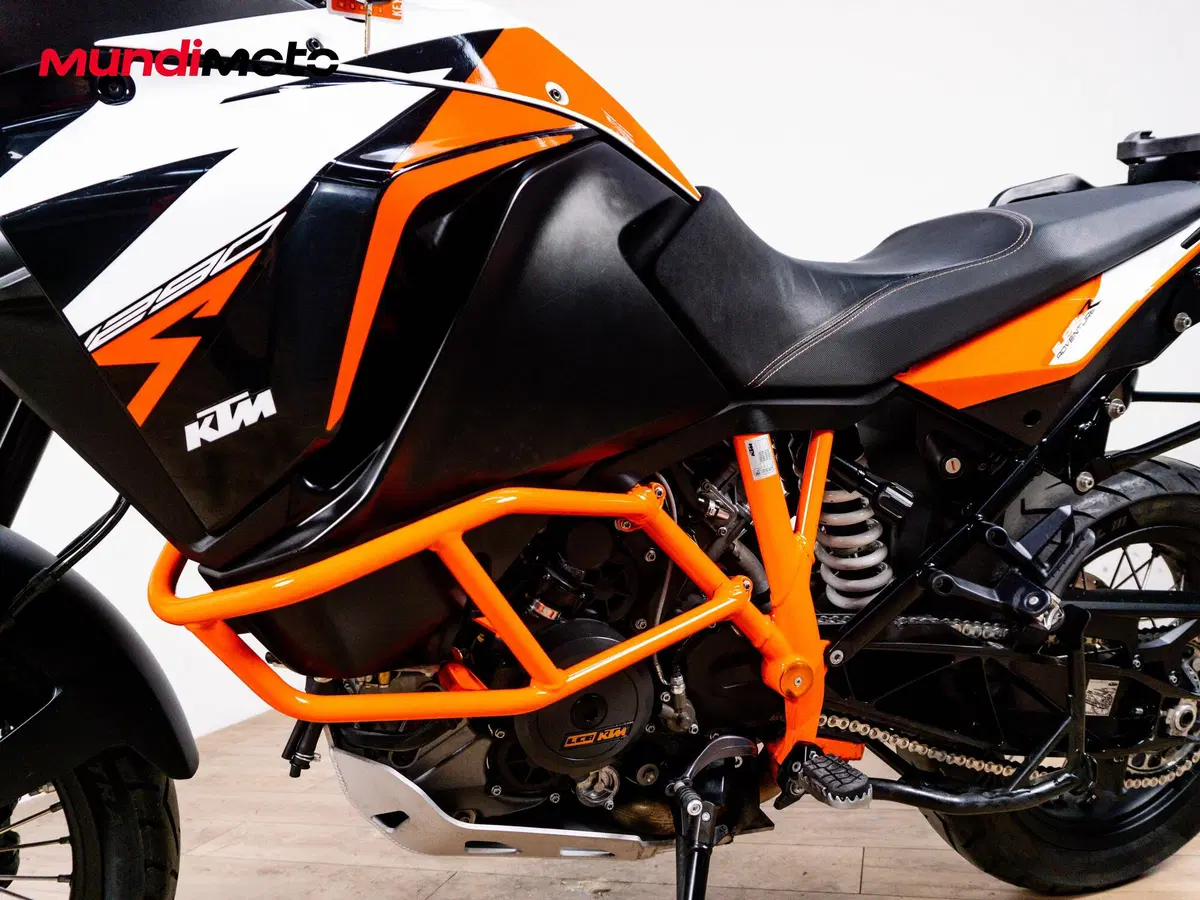 KTM 1290 Super Adventure R (2021) (9)