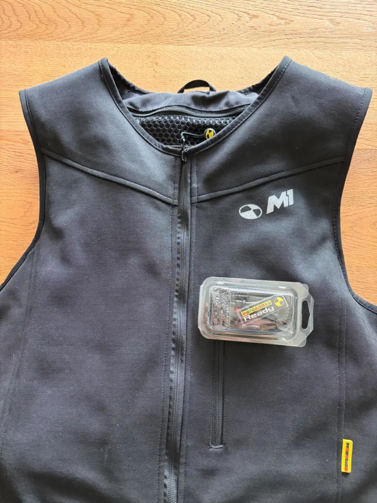 Motoairbag M1 (2)