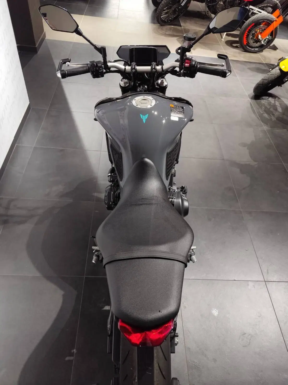 Yamaha MT-09 (2021 - 23) (7)