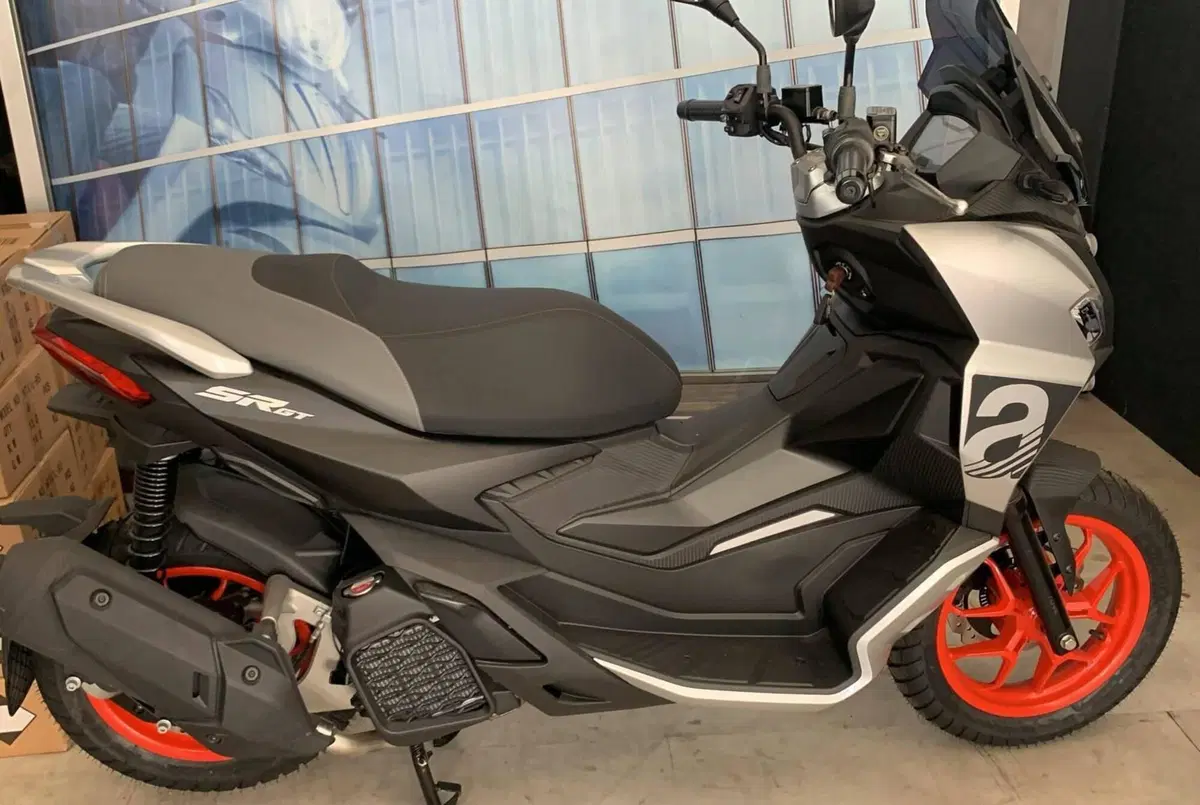 Aprilia SR GT 200 Sport (2022 - 24)