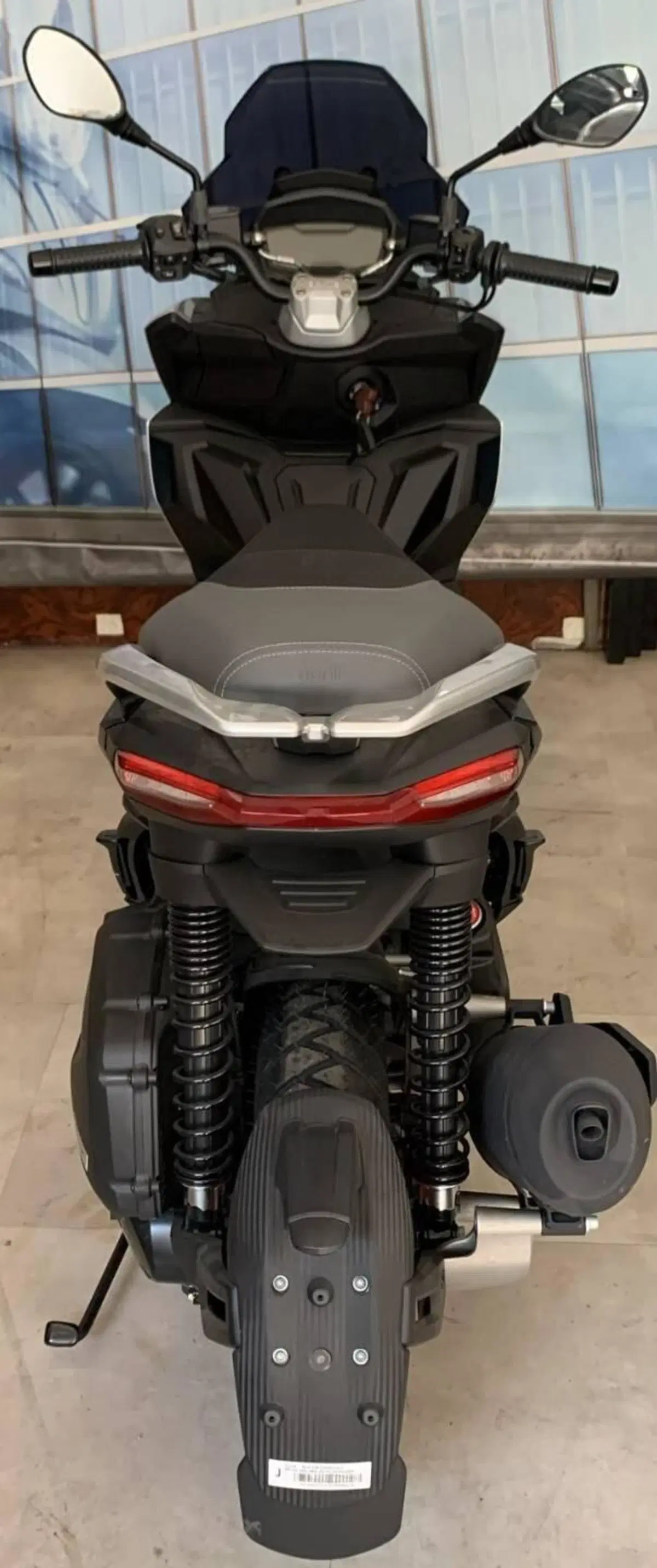 Aprilia SR GT 200 Sport (2022 - 24) (4)
