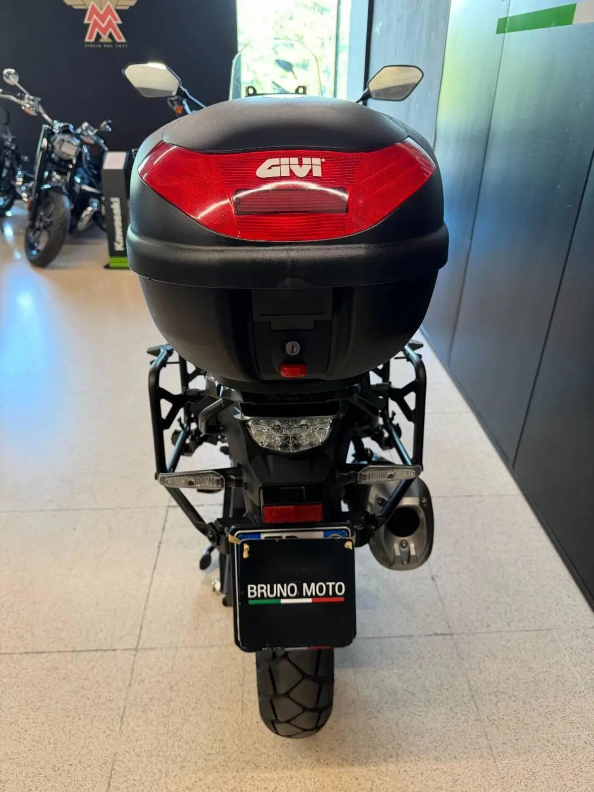 Suzuki V-Strom 1050 (2020 - 21) (4)