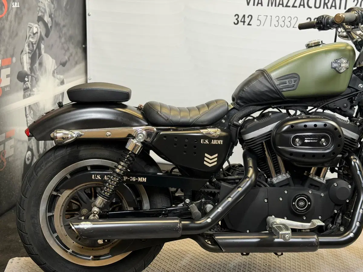Harley-Davidson 883 R (2006 - 07) - XL 883R (3)