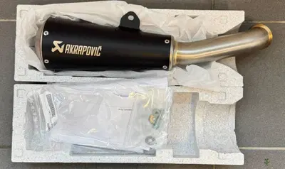 011-HUSQVARNA 401 AKRAPOVIC SCARICO 28505999000