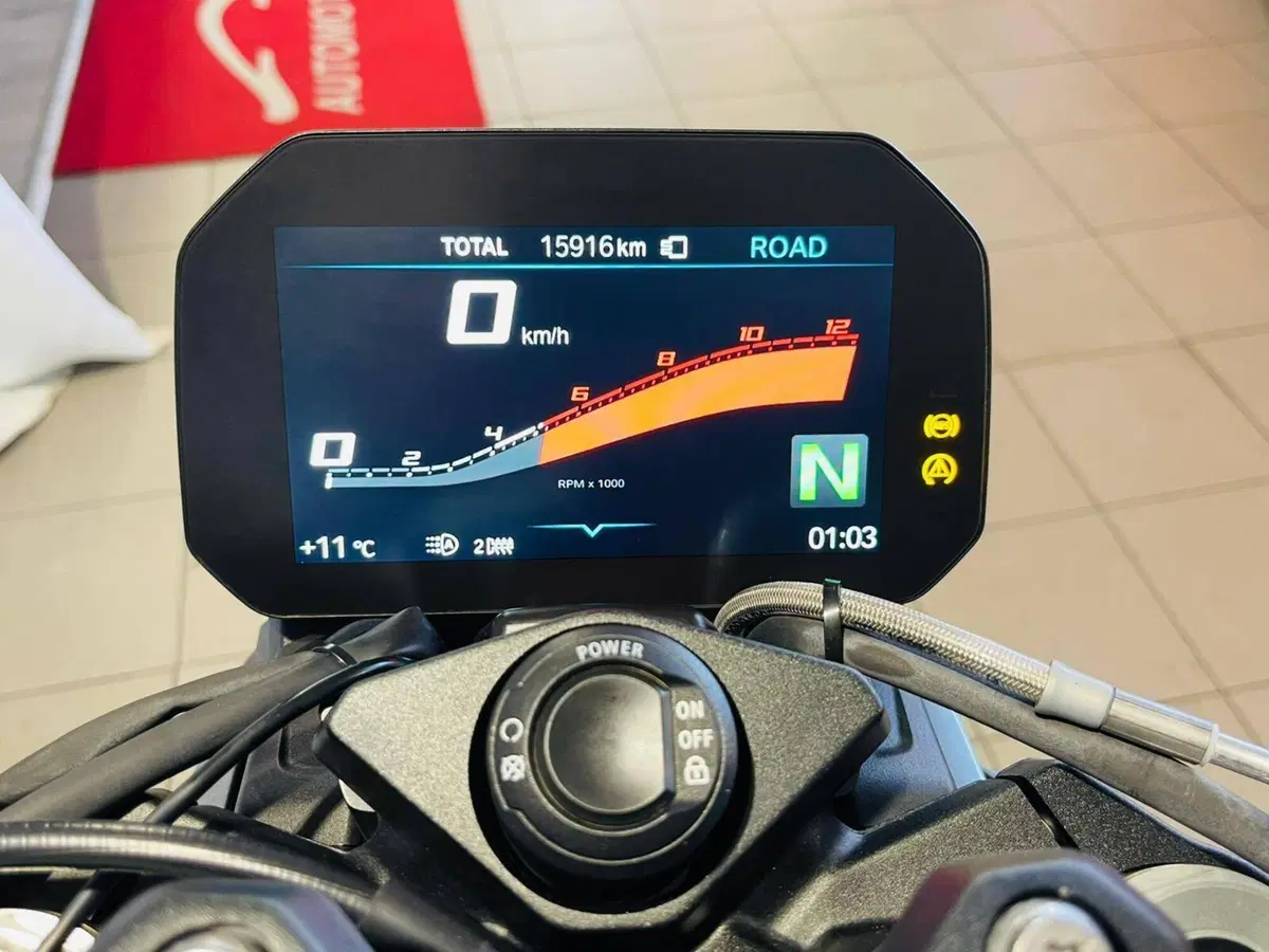 Bmw S 1000 R (2021 - 24) (8)