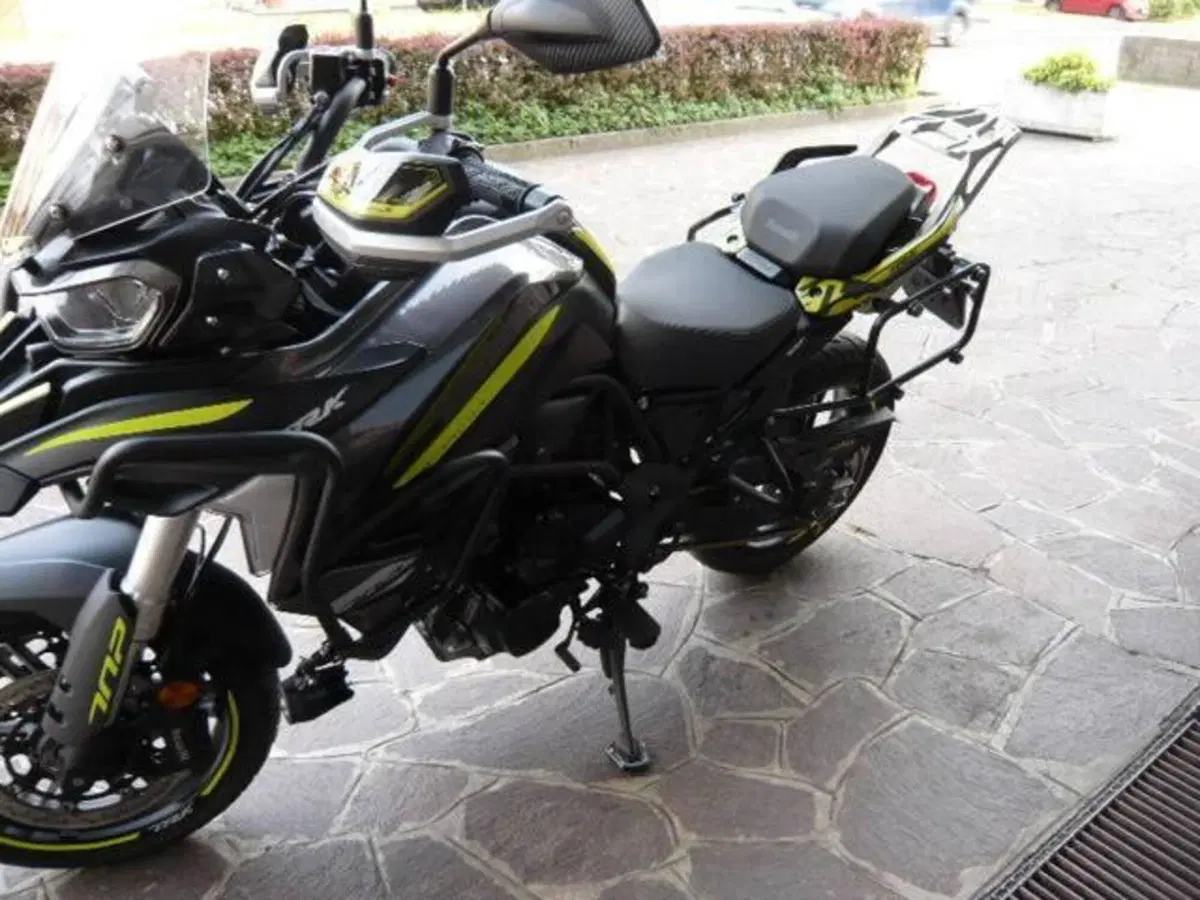 Benelli TRK 702 (2023 - 25) (4)