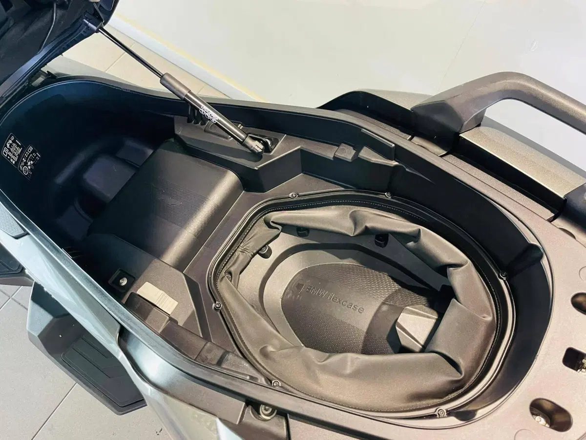 Bmw C 400 GT (2021 - 24) (12)