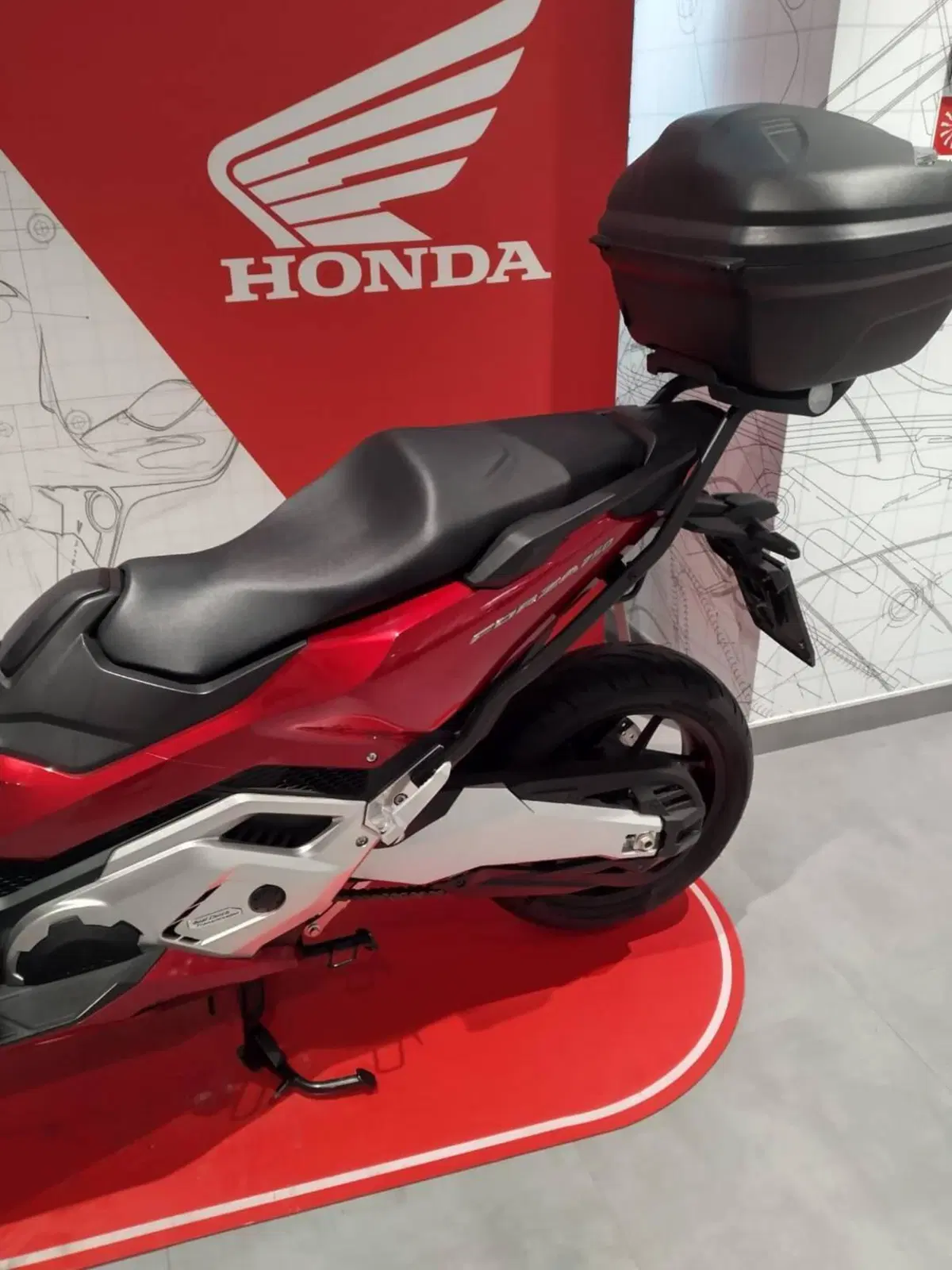 Honda Forza 750 DCT (2021 - 24) (5)