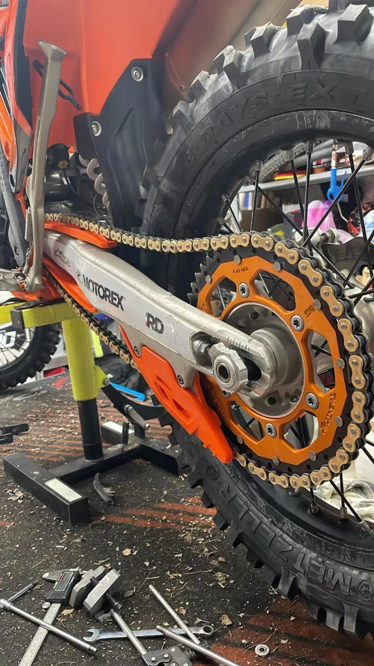 KTM 250 EXC-F Six Days (2025) (6)